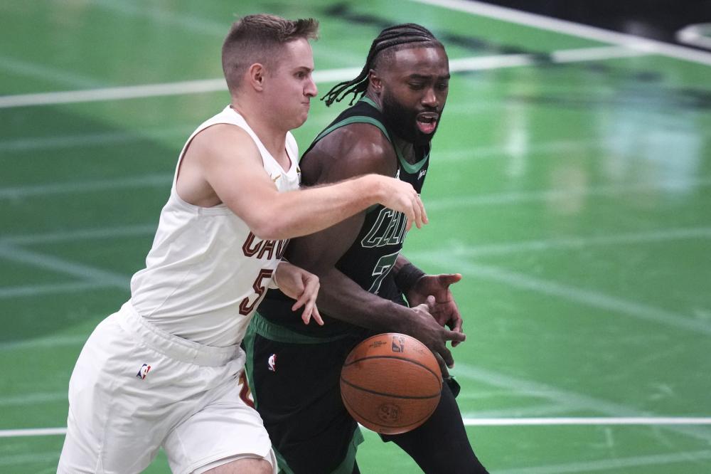 手无从招架 手无从招架