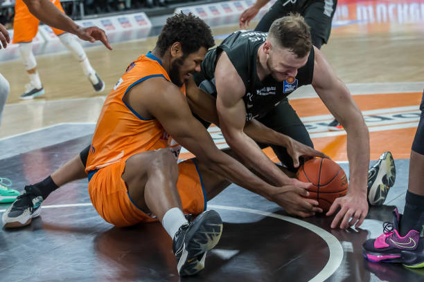 公众应建立 公众应建立