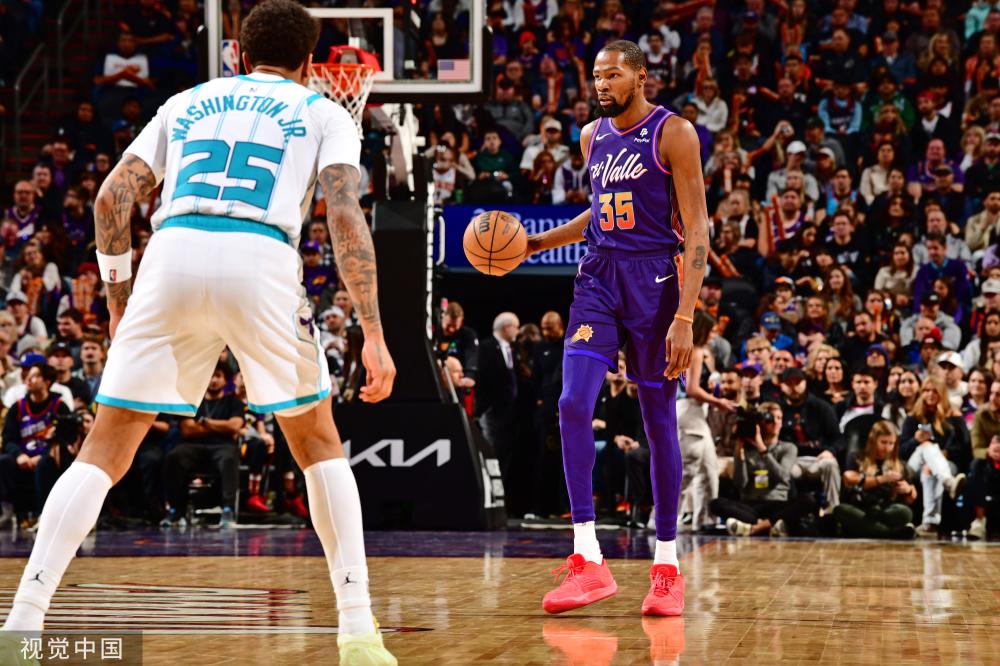 频频亮相 频频亮相