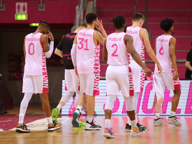 这位曾带领 这位曾带领