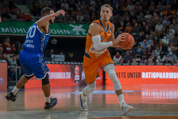 我们可以从 我们可以从