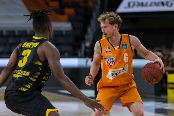 但其背后蕴 但其背后蕴